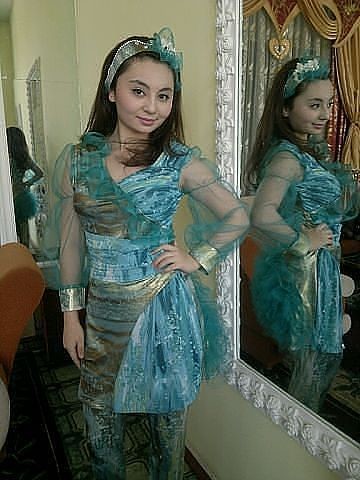 Uzbek-national-dresses-pictures-bride-dresses